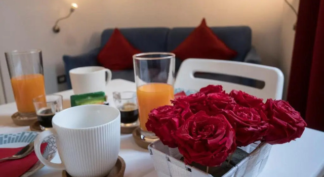 La Pazziella Flat, Book Hotel Hotels in Plebiscito with a Pool, Swimming Pool