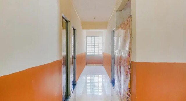Hotel Royal by OYO Rooms
