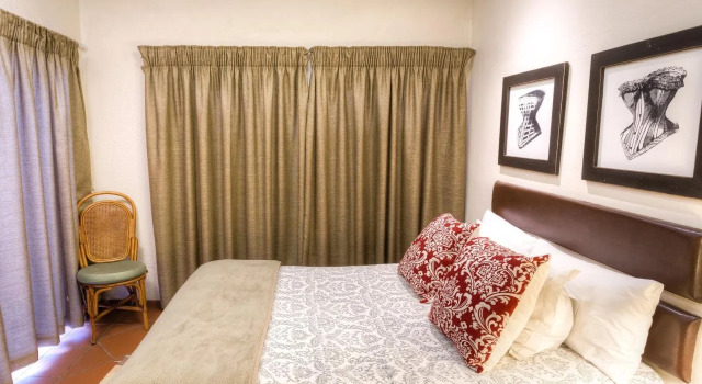 Wild Peach Inn, Book Hotel Hoteller i Pretoria med parkering, Parkering