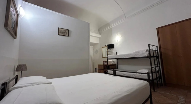 Четырёхместный номер Standard с балконом Hotel Il Papavero