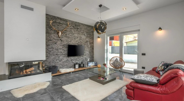 Amazing Home in Peroj With Wifi and 3 Bedrooms