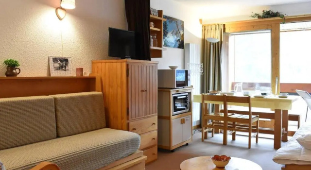 Appartement Méribel, 1 pièce, 4 personnes - FR-1-180-22
