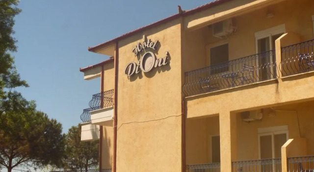 Hotel Dioni, Book Hotel Platanitis Platanitis