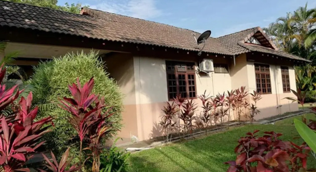 Вилла Six Villa Inn