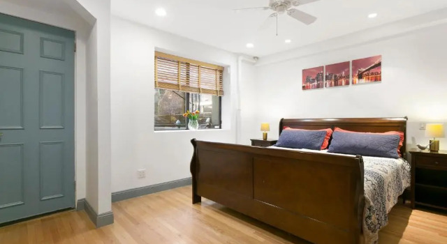 2-bedroom in Upper West Side, private entrance, Забронировать Отель Верхний Вест-Сайд Нью-Йорк, рядом с Станция метро 66 улица - Линкольн-центр
