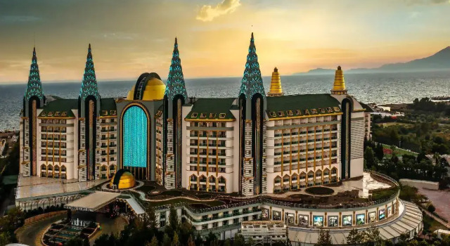 Delphin Imperial