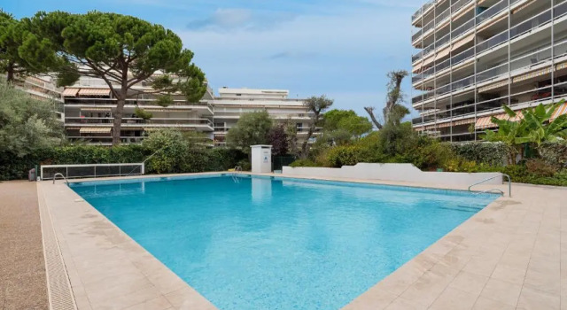 Апартаменты Vue mer 180° cocon à 7 min de la plage piscine AC