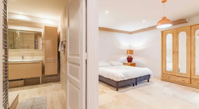 Haven of Peace With Heated Pool and Garden, Забронировать Апартаменты/квартира Довиль 