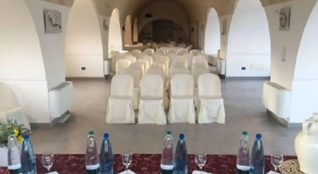 Masseria Rocca Pampina, Book Hotel Hotels in Murgia with Parking, Parking