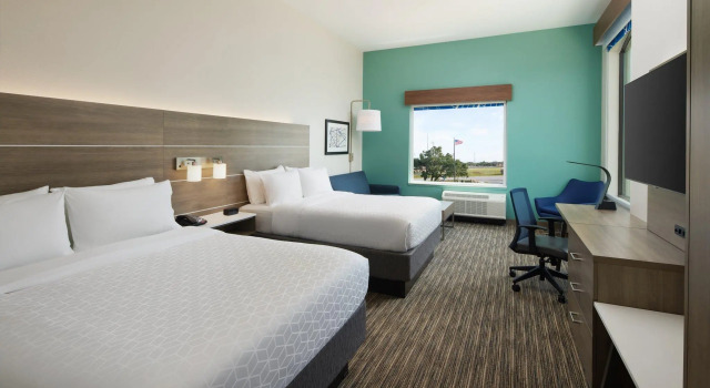 Четырёхместный люкс Holiday Inn Express & Suites Gulf Breeze - Pensacola Area by IHG