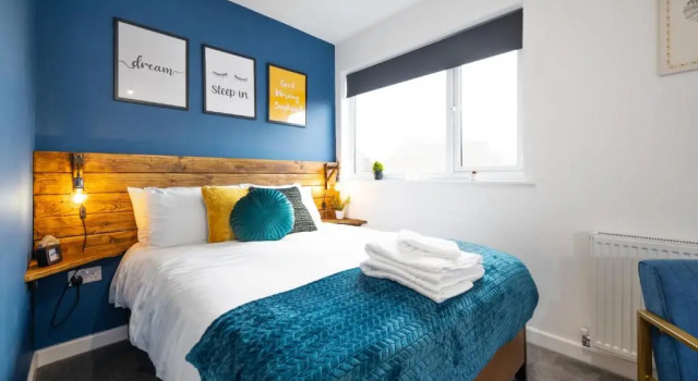 7 bedroom house ENSUITE Rooms, fully equipped kitchen, free WIFI, TVs in all rooms CITY CENTRE CLOSE TO A46 Inspire Homes, Rezervați Hotel Coventry West Midlands, aproape de SkyDome Arena