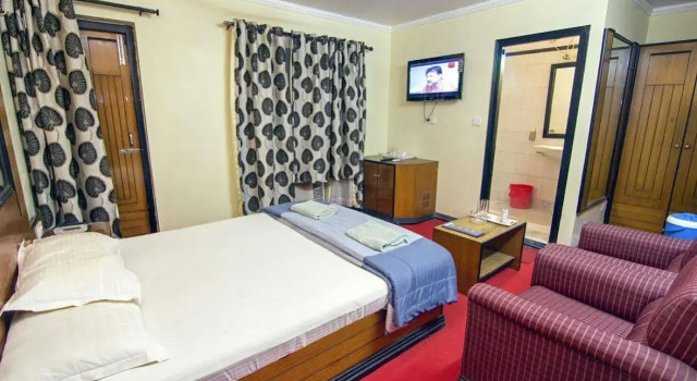 Hotel Dolphin