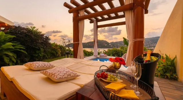 Полулюкс Tentaciones Boutique Hotel