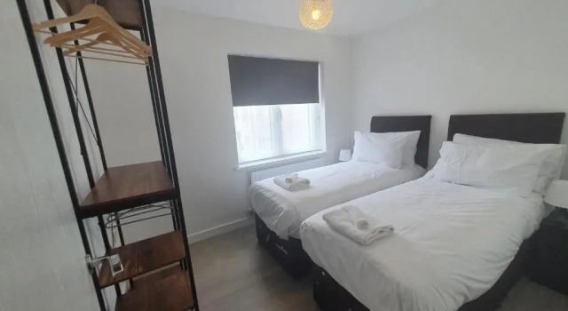 Апартаменты Lovely home close to City Center & Rail Station