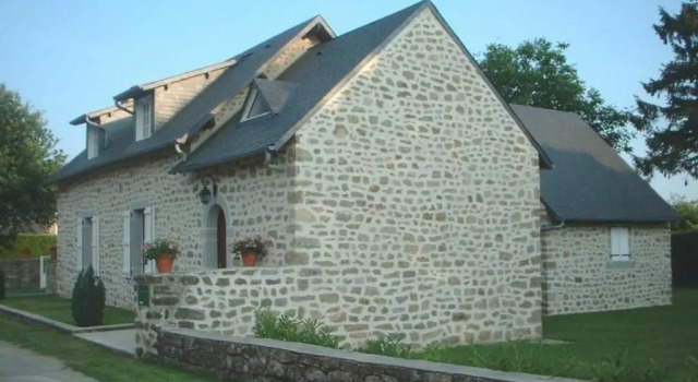 Gite Hambers, 2 pièces, 3 personnes - FR-1-600-32, Rezerwuj Hotel Hotele w Hambers z parkingiem, Parking
