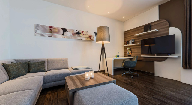 Номер Superior с балконом Park Inn by Radisson Neumarkt