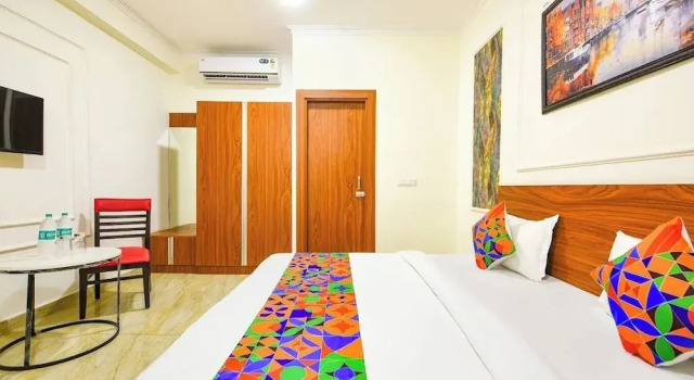 Номер Deluxe Hotel Golden Petals