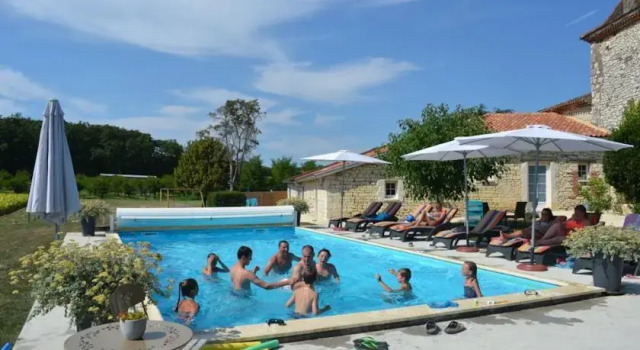 Le domaine de la Granja, Prenota Bed & breakfast Hotel a Aquitania con piscina, Piscina