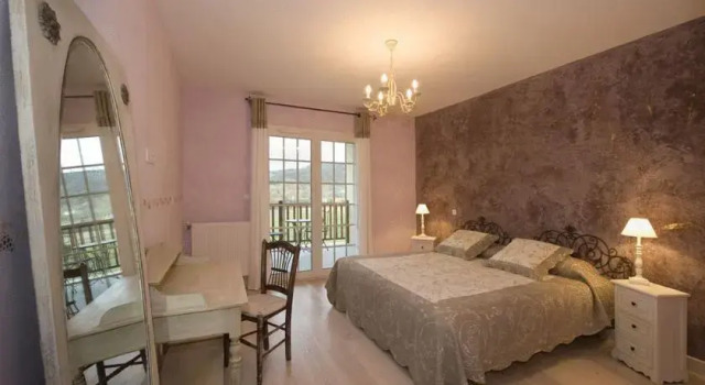 Entre Vignobles Et Vergers, Book Hotel Monein Pyrénées-Atlantiques