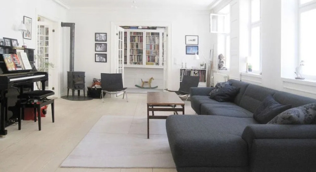 Apartment Fiolstræde 17-1, Забронировать Апартаменты/квартира Копенгаген Остров Зеландия, рядом с Памятник Гансу Христиану Андерсену