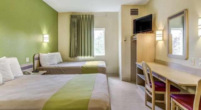 Четырёхместный номер Standard Motel 6-Medina, OH - Cleveland