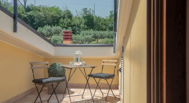 Attico Mazzini, Book Apartment Hotels in Abruzzo with Parking, Parking
