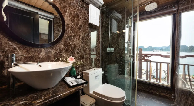 Двухместный номер Superior Santa Maria Cruises Halong Bay