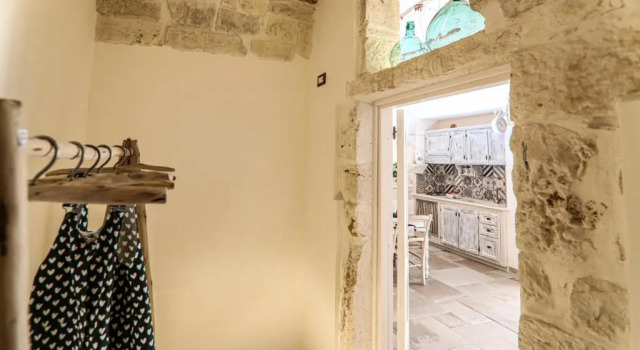 Domus Petra 96, Buchen Sie Hotel Ceglie Messapica Itria-Tal