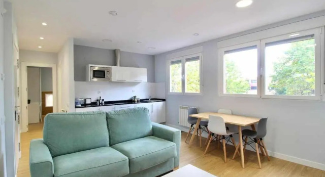 Апартаменты Comfort ALQUILAZ. Apartamentos Turísticos