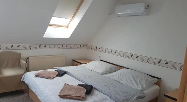 Номер Comfort The Corner House Panzió
