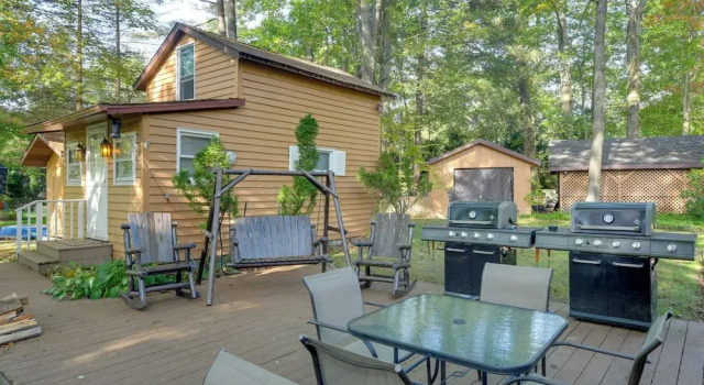 Коттедж Waterfront Cottage - Dock & Chautauqua Lake Access