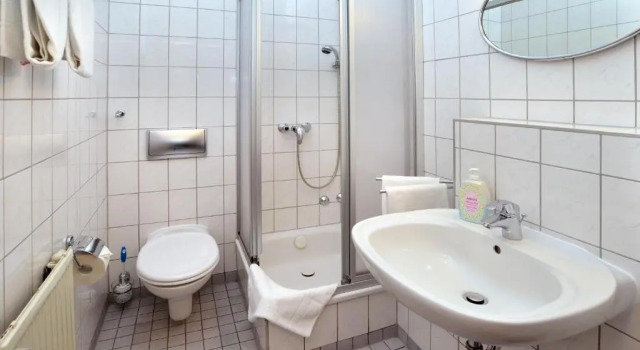Номер Standard 1A Hotel Zimmer frei
