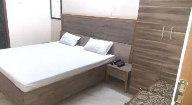 Hotel Natraj Palace