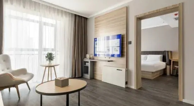 Люкс Hanting Hotel Qingdao Development Zone Zhongtie World Expo City