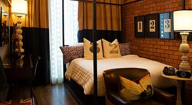 O podwyższonym standardzie jednoosobowy pokój M Boutique Hotel