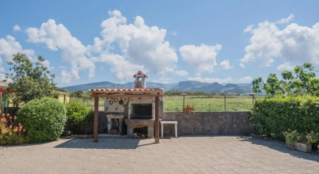 Коттедж Casa Asfodeli - Villetta in campagna con piscina