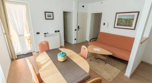 Apartment Fiorido Brown a2, Reserva ahora Apartamento Hoteles en Pula con aparcamiento, Aparcamiento