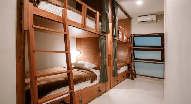 One Degree Sunset Hill Leisure, Забронировать Отель Отели провинции Бали с завтраком, Завтраки