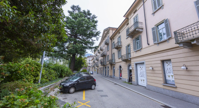 Heart of Lugano, Забронировать Апартаменты/квартира Отели Лугано с парковкой, рядом с Парк Ciani, Парковка