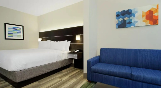 Люкс Holiday Inn Express & Suites - Brookshire - Katy Freeway by IHG