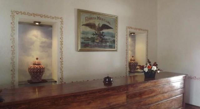 Hotel Spa Hacienda Real la Nogalera, Забронировать Курортный отель Отели Текискиапан с бассейном, Бассейн