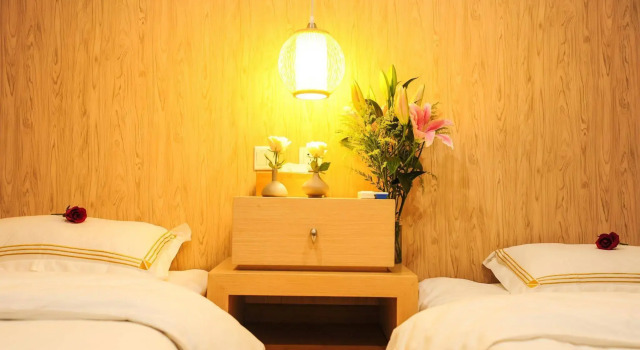 Maoer Hutong Courtyard, Book Hotel Hoteller i Beijing Province med parkering, Parkering
