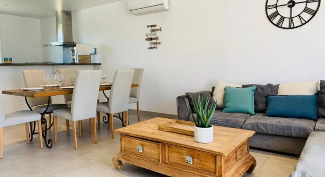 Agréable villa 3 chambres avec piscine chauffée Bonifacio, Varaa Villa Bonifacio 