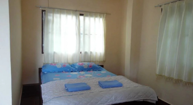 Chaleun Garden Guesthouse, Boek Hotel Vang Vieng 