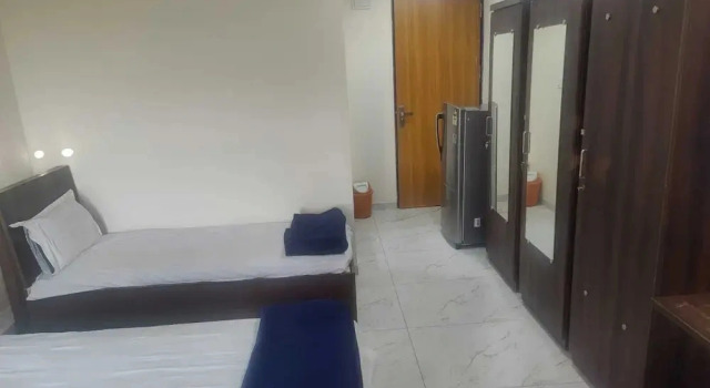 Januson Hotel, Rezervovat Hotel Gándhínagar Gujarat