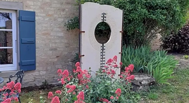 Les maisons vigneronnes, Rezerwuj Hotel Ozenay Cote du Maconnais-Beaujolais
