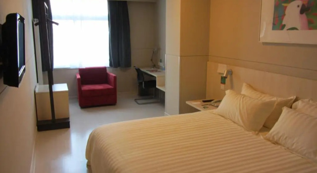 Одноместный номер Standard Jinjiang Inn Jining Yanzhou Century Yinzuo Plaza