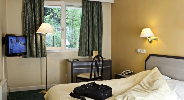 Номер Standard с балконом Hotel Athena