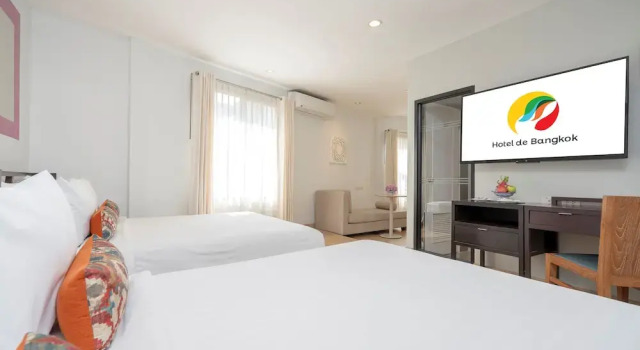Четырёхместный семейный номер Deluxe Hotel De Bangkok
