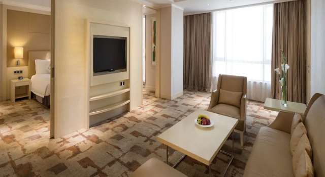 Люкс Deluxe Cinese Hotel Dongguan Shijie